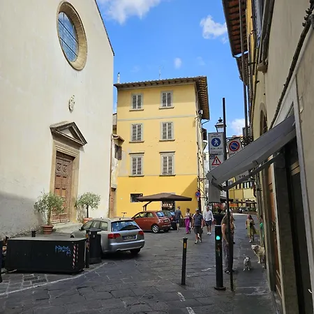 Charming House In San Niccolo *