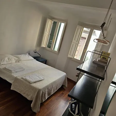 Apartment Charming House In San Niccolo *