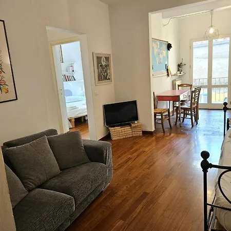 Charming House In San Niccolo Florence