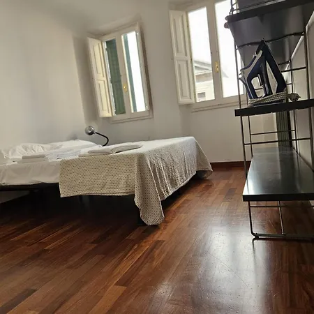 Charming House In San Niccolo * Florence