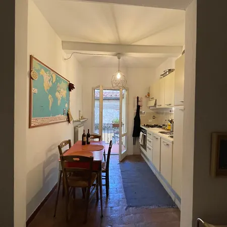 Apartment Charming House In San Niccolo Florence