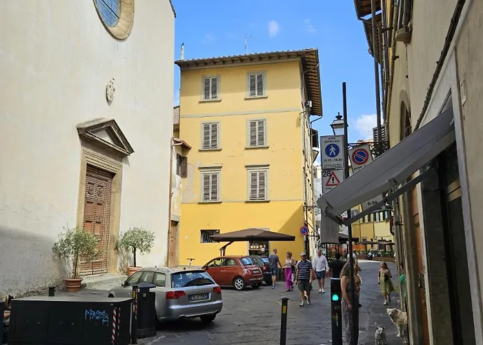 Charming House In San Niccolo *